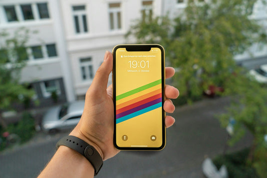 Pantallas OLED vs. genéricas: por qué lo barato puede terminar costando más