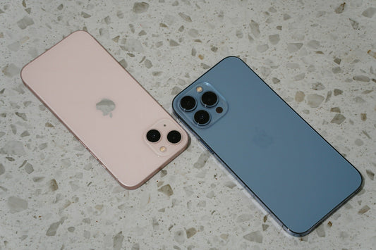 iPhone 15 vs. iPhone 13 Pro: ¿fotografía computacional o óptica profesional?